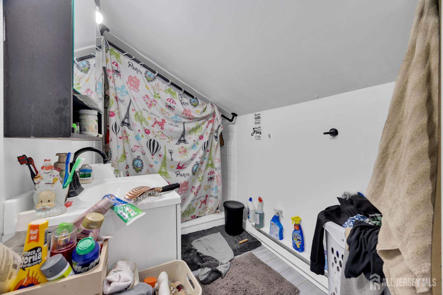 241 Orange Street, Dunellen, NJ, 08812 image 25