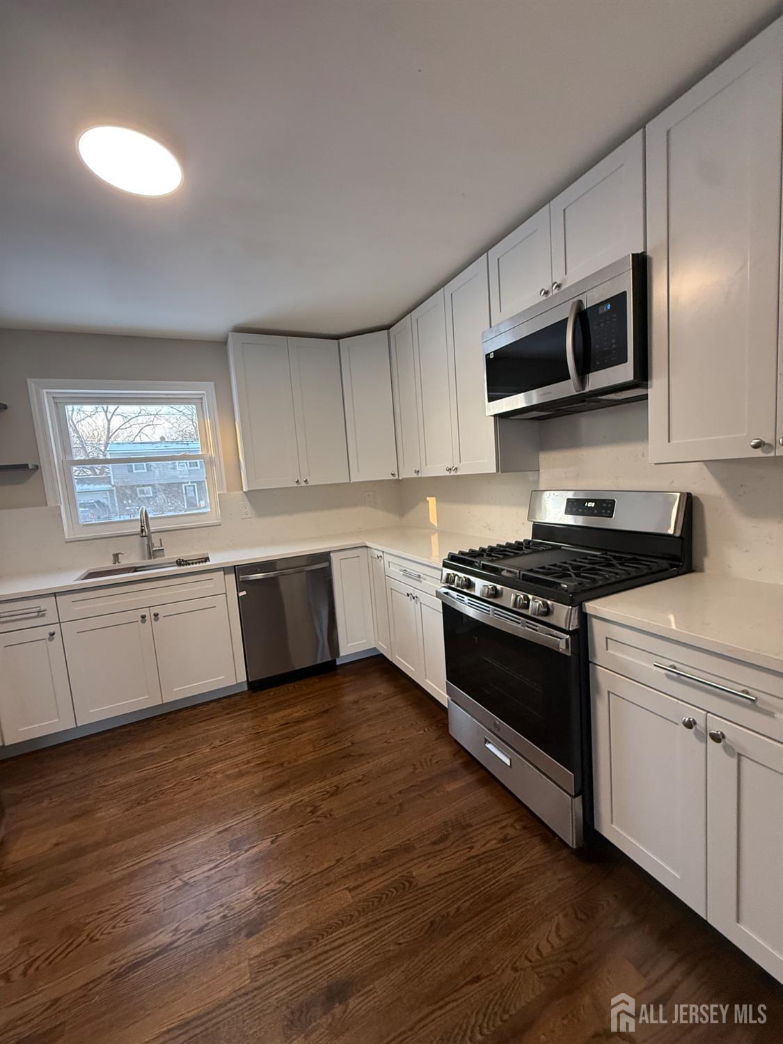 1290 Barkley Place, North Brunswick, NJ, 08902 image 9