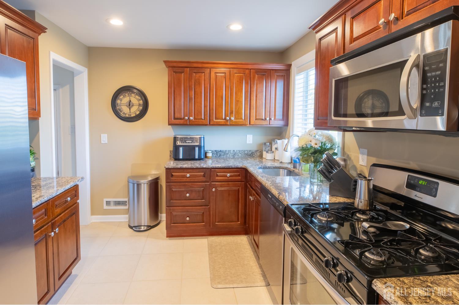 16 Woodland Road, Jamesburg, NJ, 08831 image 21