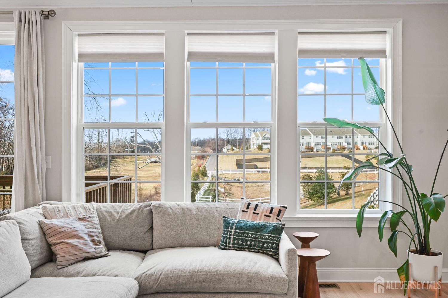 2707 Hayden Court Image 3