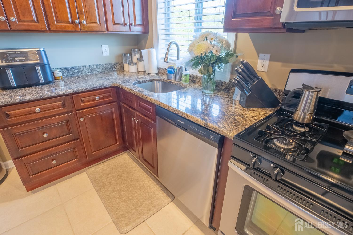 16 Woodland Road, Jamesburg, NJ, 08831 image 23