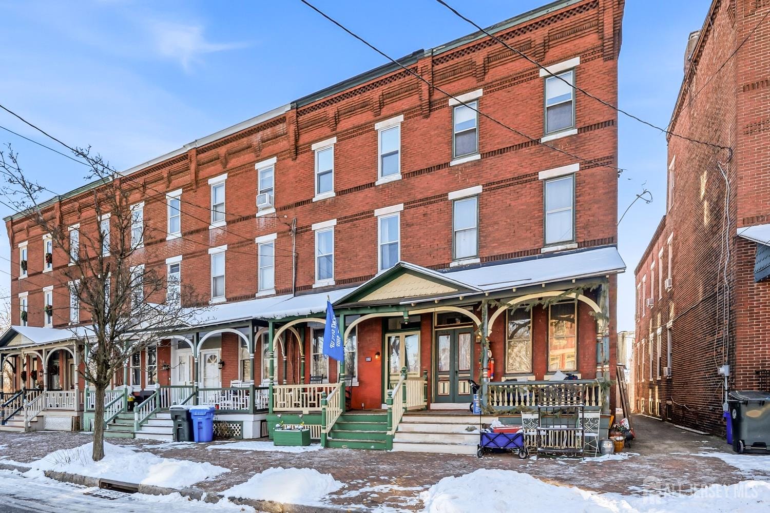 346 E Union Street Image 2