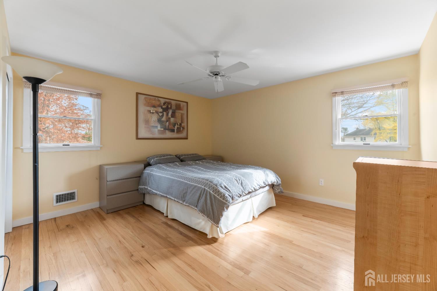 990 Hoover Drive, North Brunswick, NJ, 08902 image 24