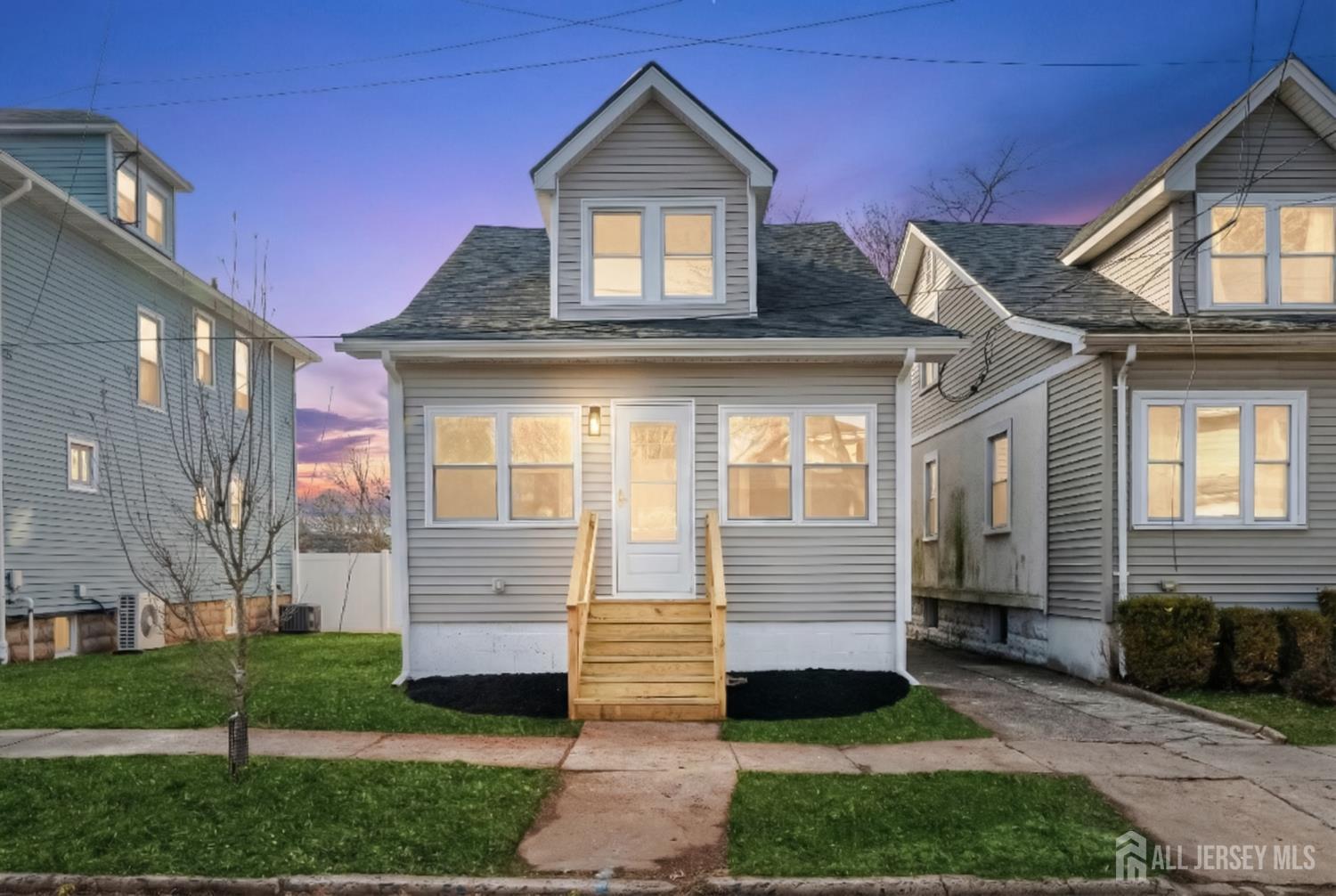 38 S 6th Avenue Image 2