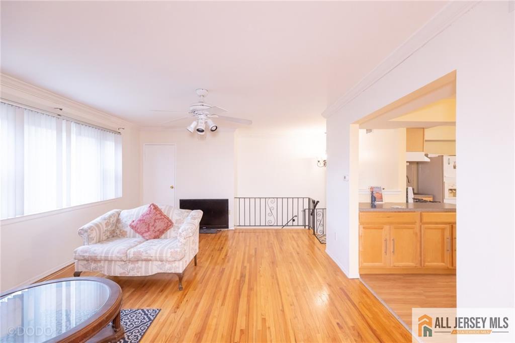 187 Evergreen Road 4B, Edison, NJ, 08820 image 24