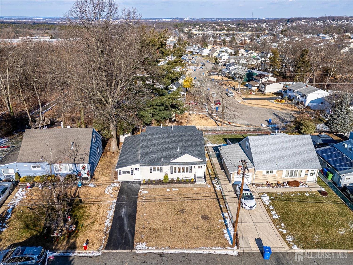 35 Kendall Drive Image 5