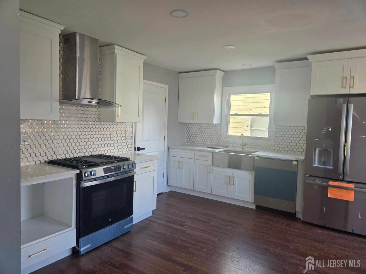 12 Orchard Street Image 3