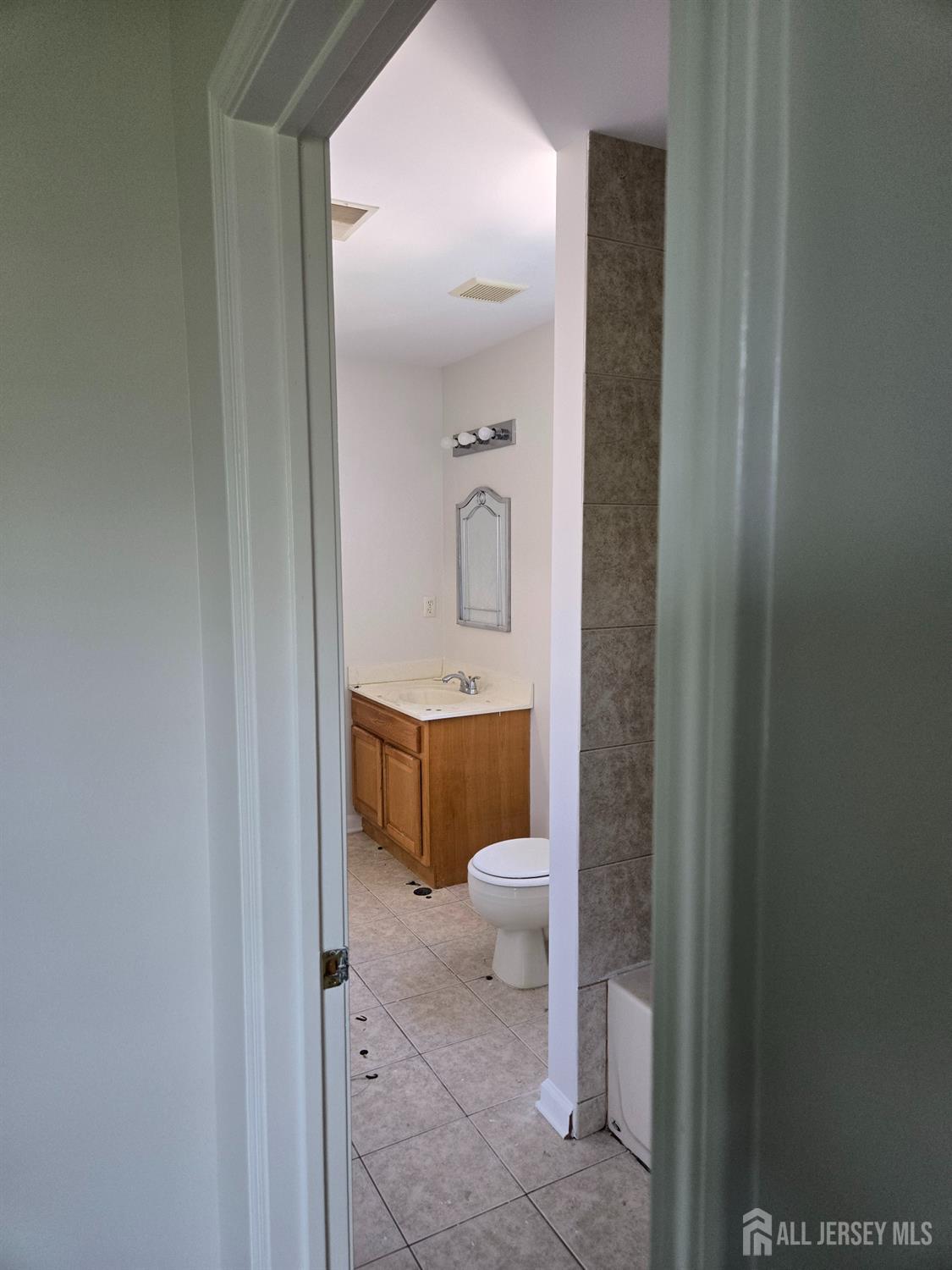 12 J Russel Smith Road, Lawrence, NJ, 08648 image 10