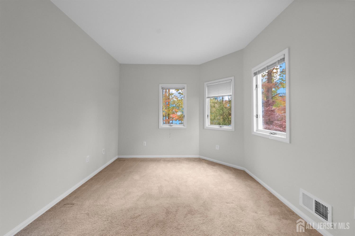 124 Kingsland Circle, South Brunswick, NJ, 08852 image 12