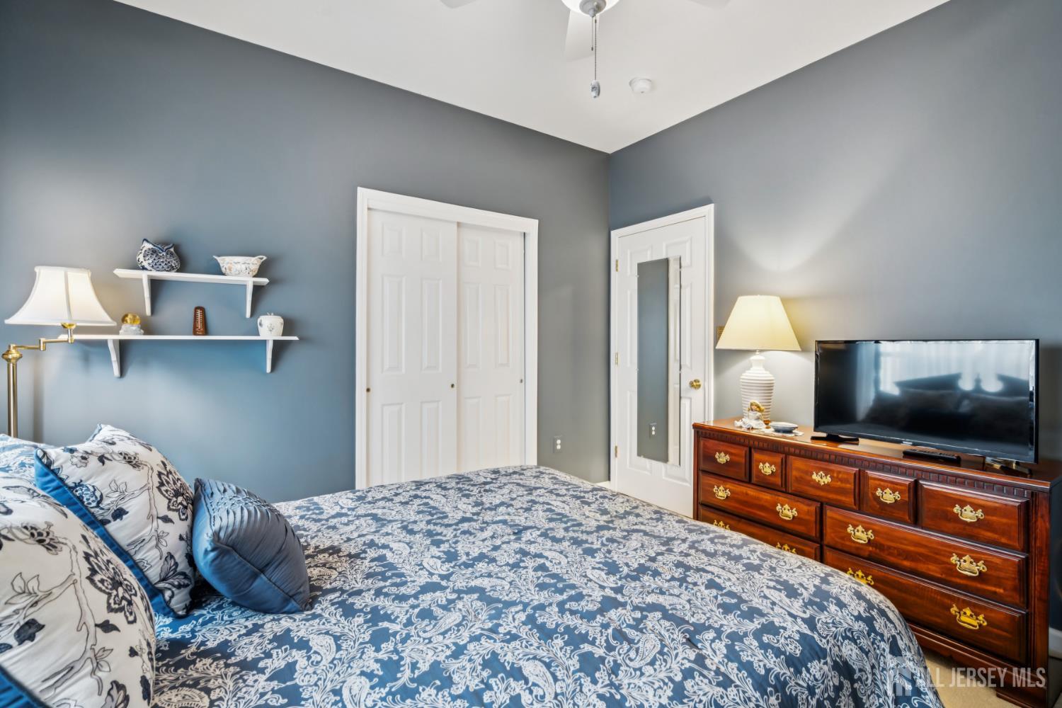 6 Holly Manor Court, Helmetta, NJ, 08828 image 15