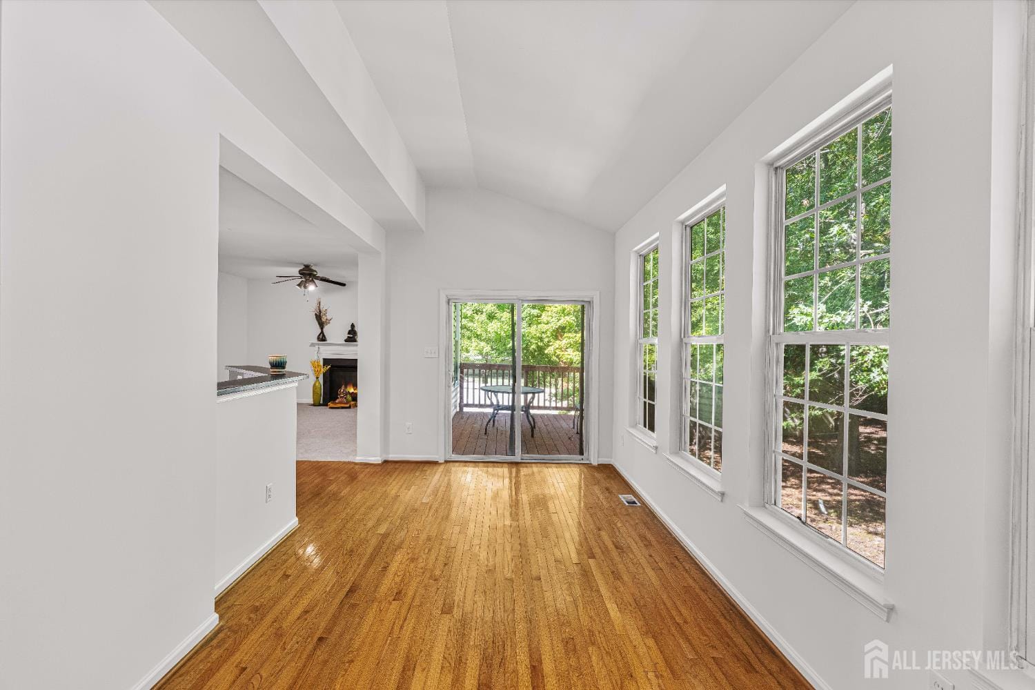 406 Arnold Drive, Florence, NJ, 08518 image 17