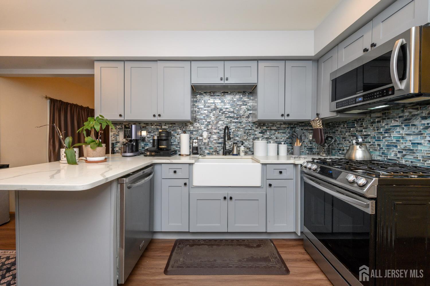 285 Nathan Court, Aberdeen, NJ, 07721 image 12