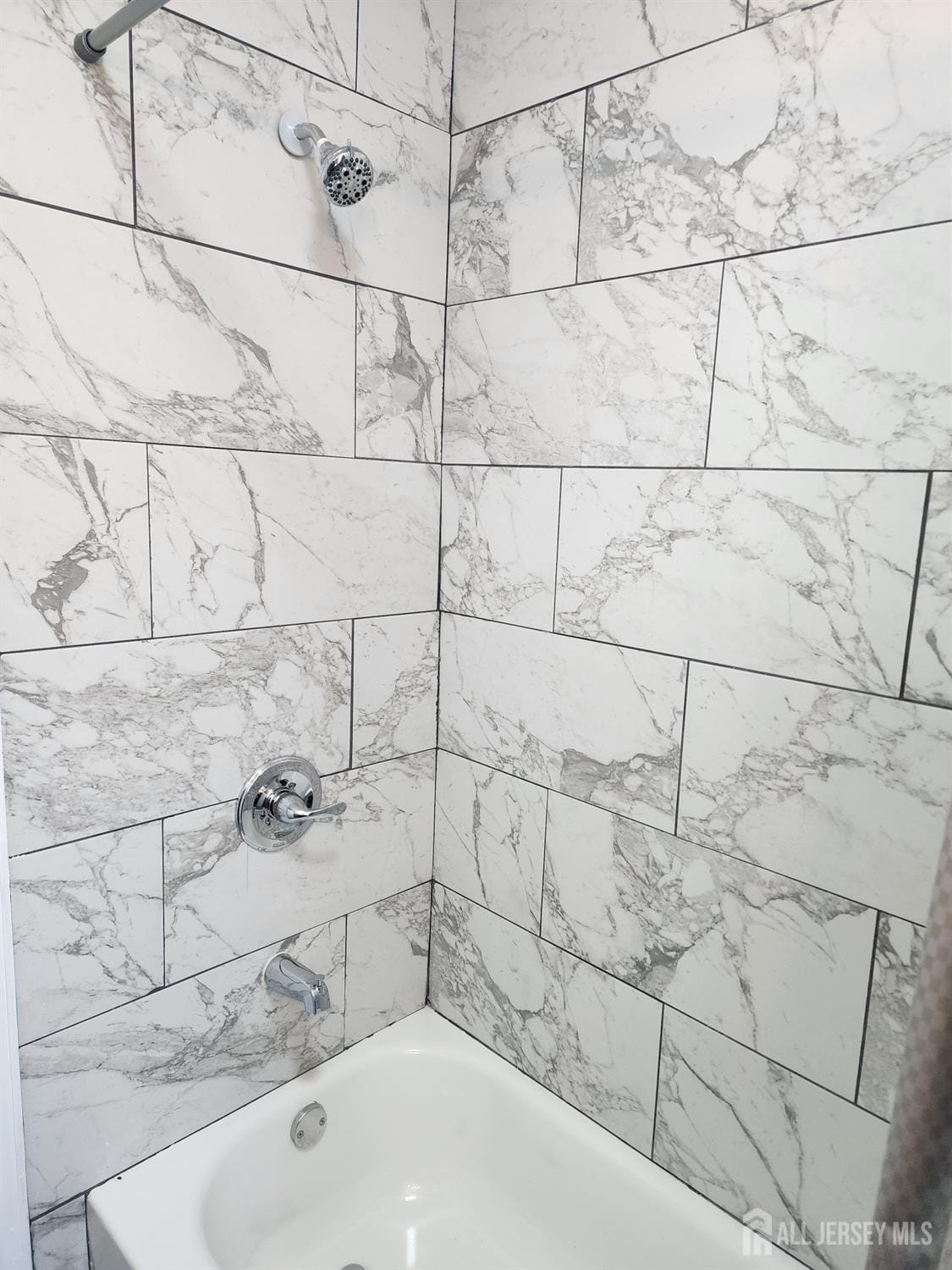 196 W End Avenue, Newark, NJ, 07106 image 22