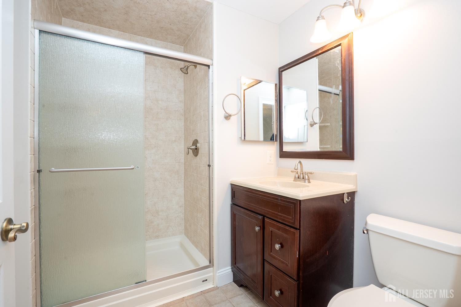 22 Amberly Court, Franklin Twsp, NJ, 08823 image 20