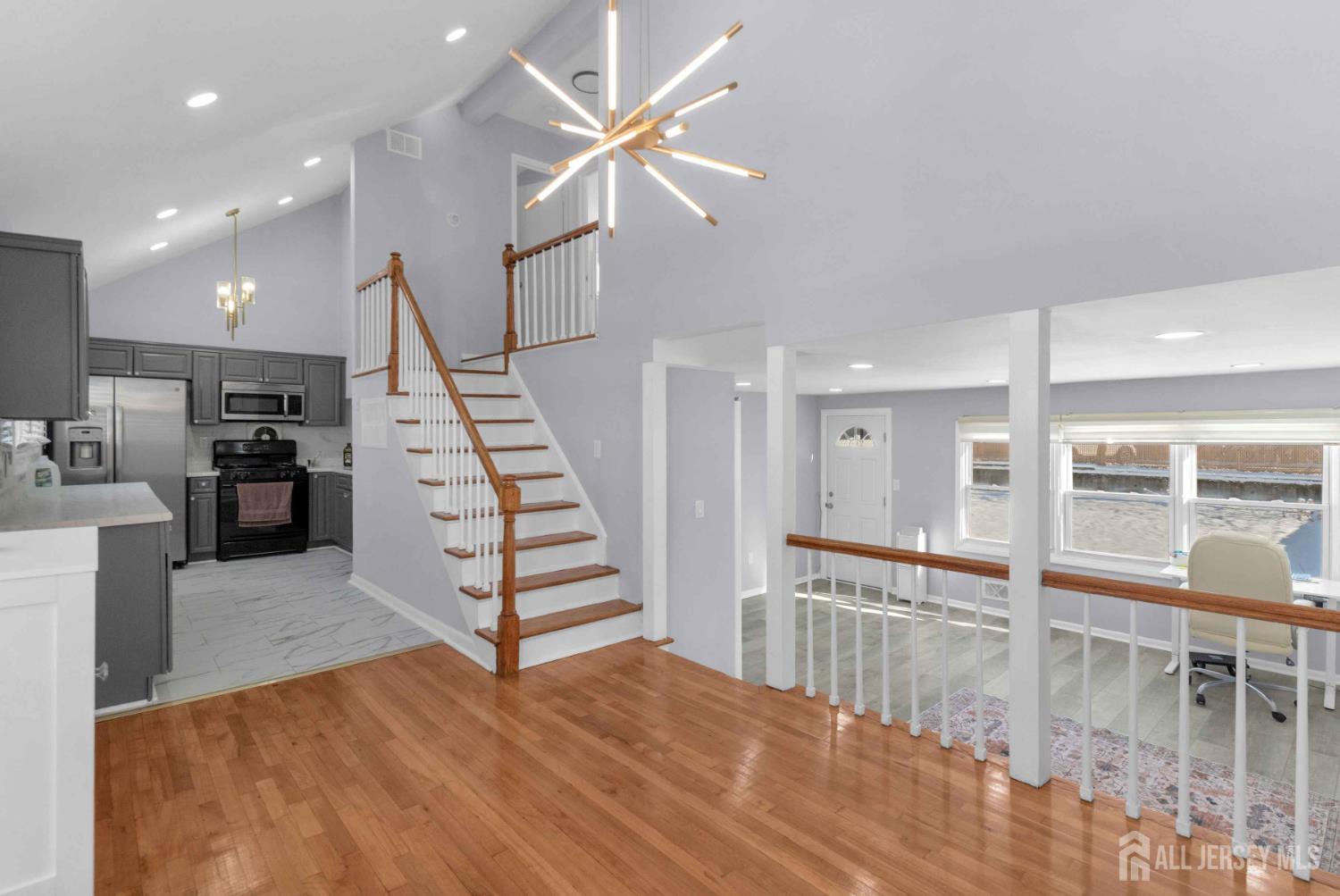 160 Brown Avenue Image 2