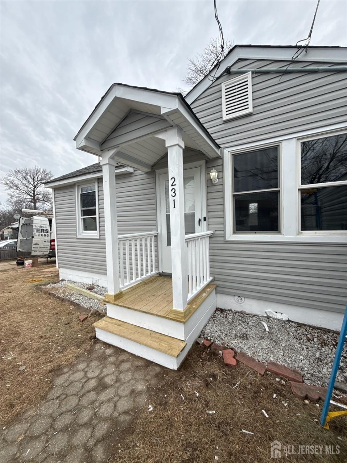 231 Hillcrest Avenue Image 1