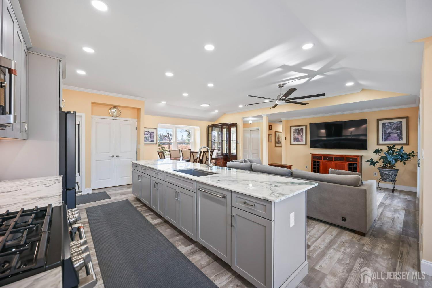 568 Village Road, West Windsor, NJ, 08550 image 8