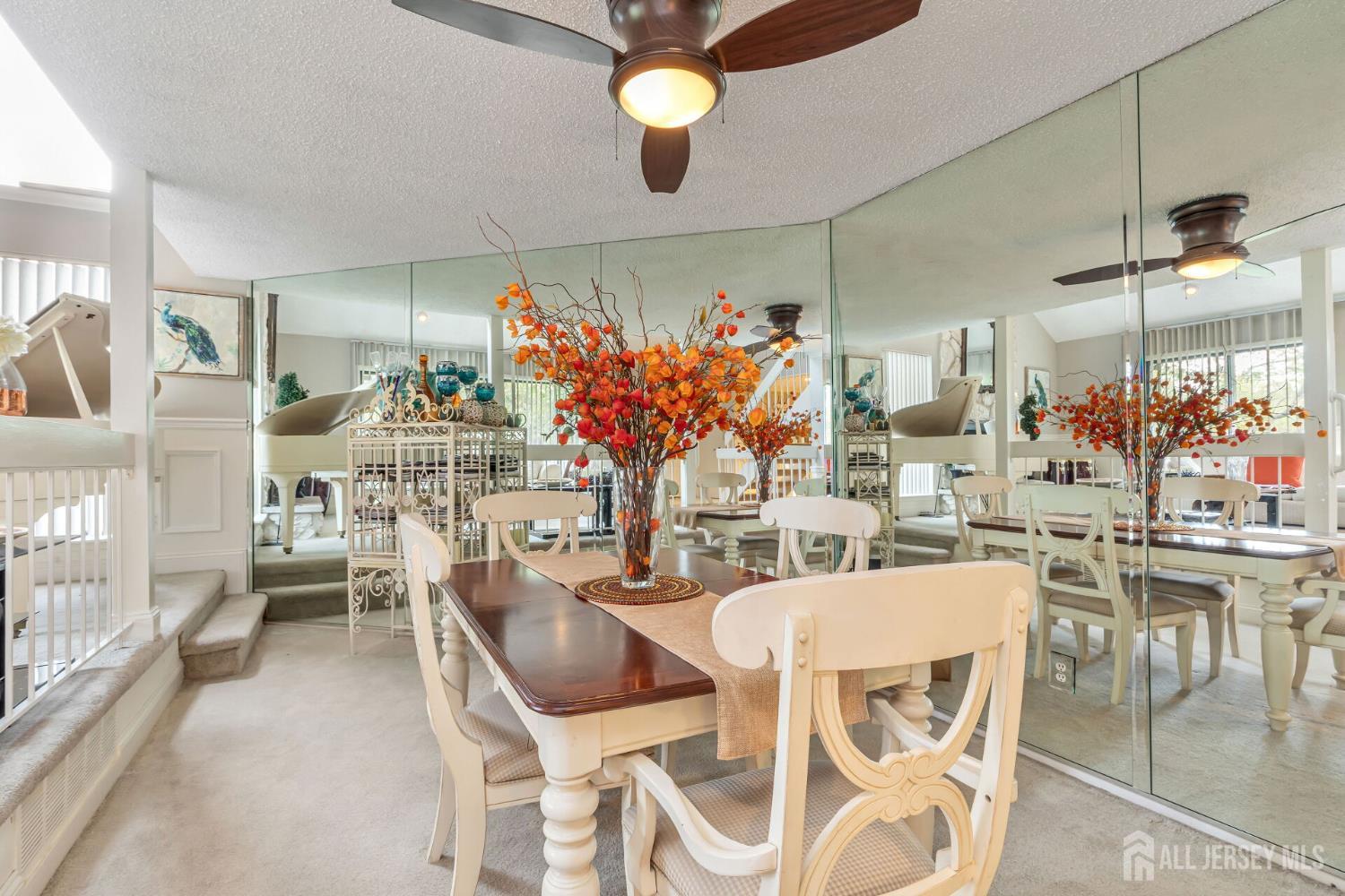 404 N Westgate Drive Image 4