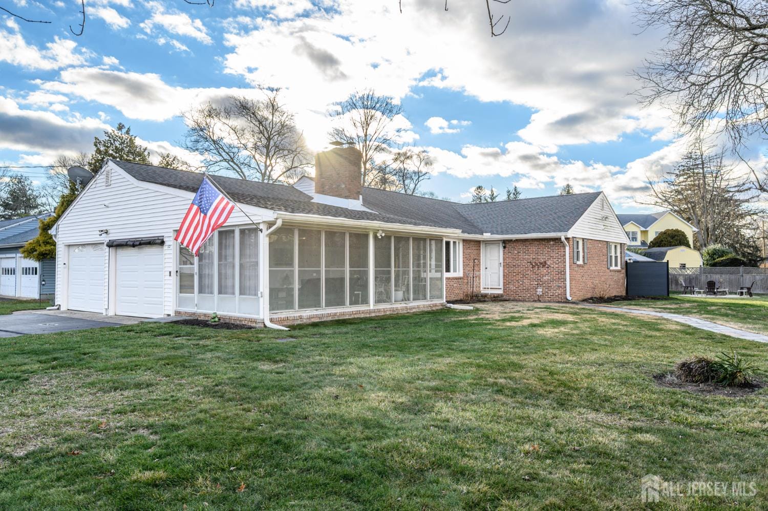 12 Davison Road Image 2