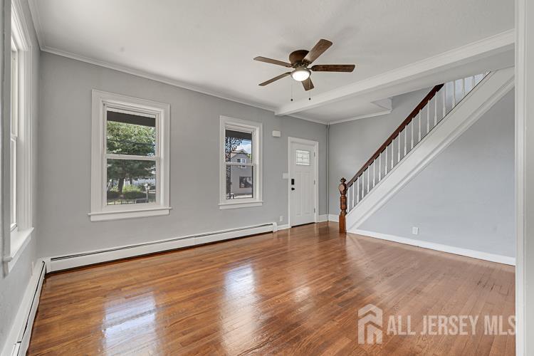 321 Main Street Image 4