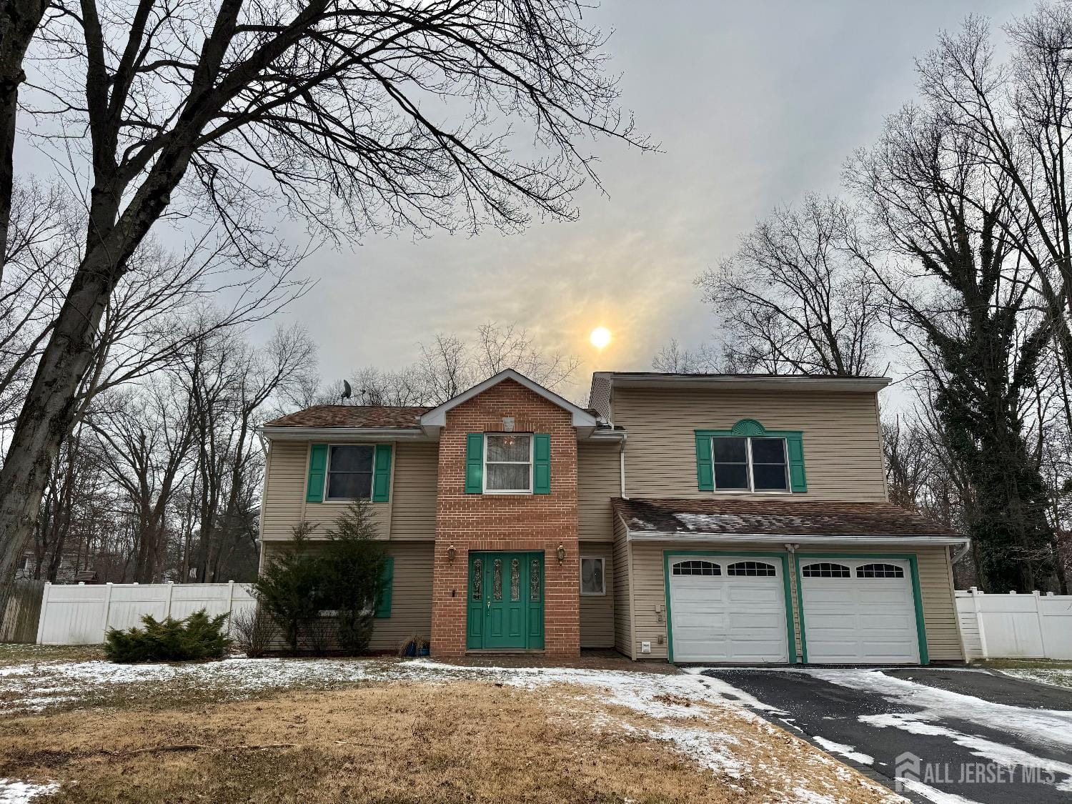 23 Howell Avenue Image 1