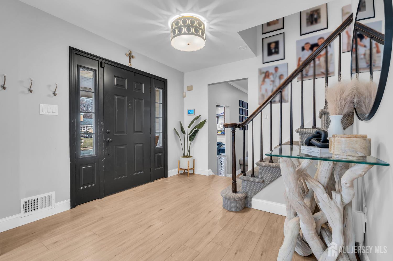 6 Morningside Drive Image 3