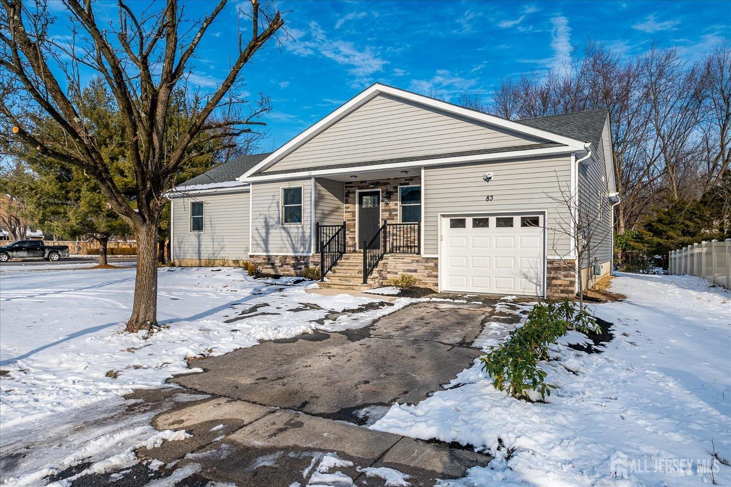 83 Sagamore Avenue Image 2