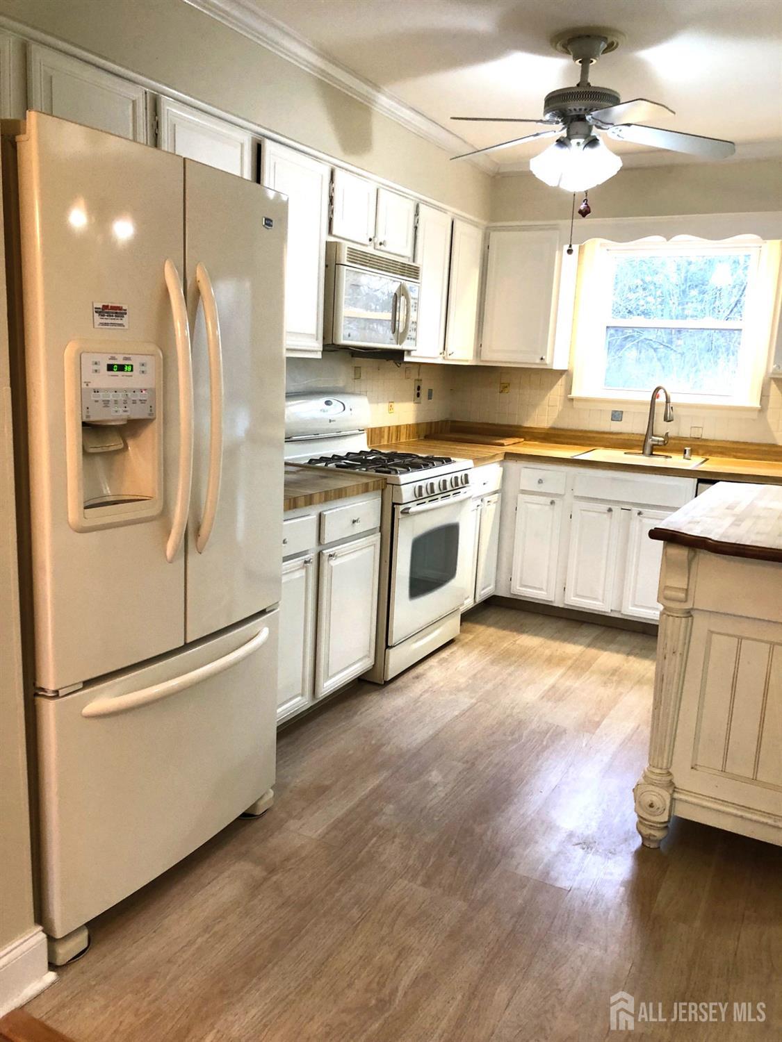 705 Sharon Garden Court, Woodbridge Proper, NJ, 07095 image 10