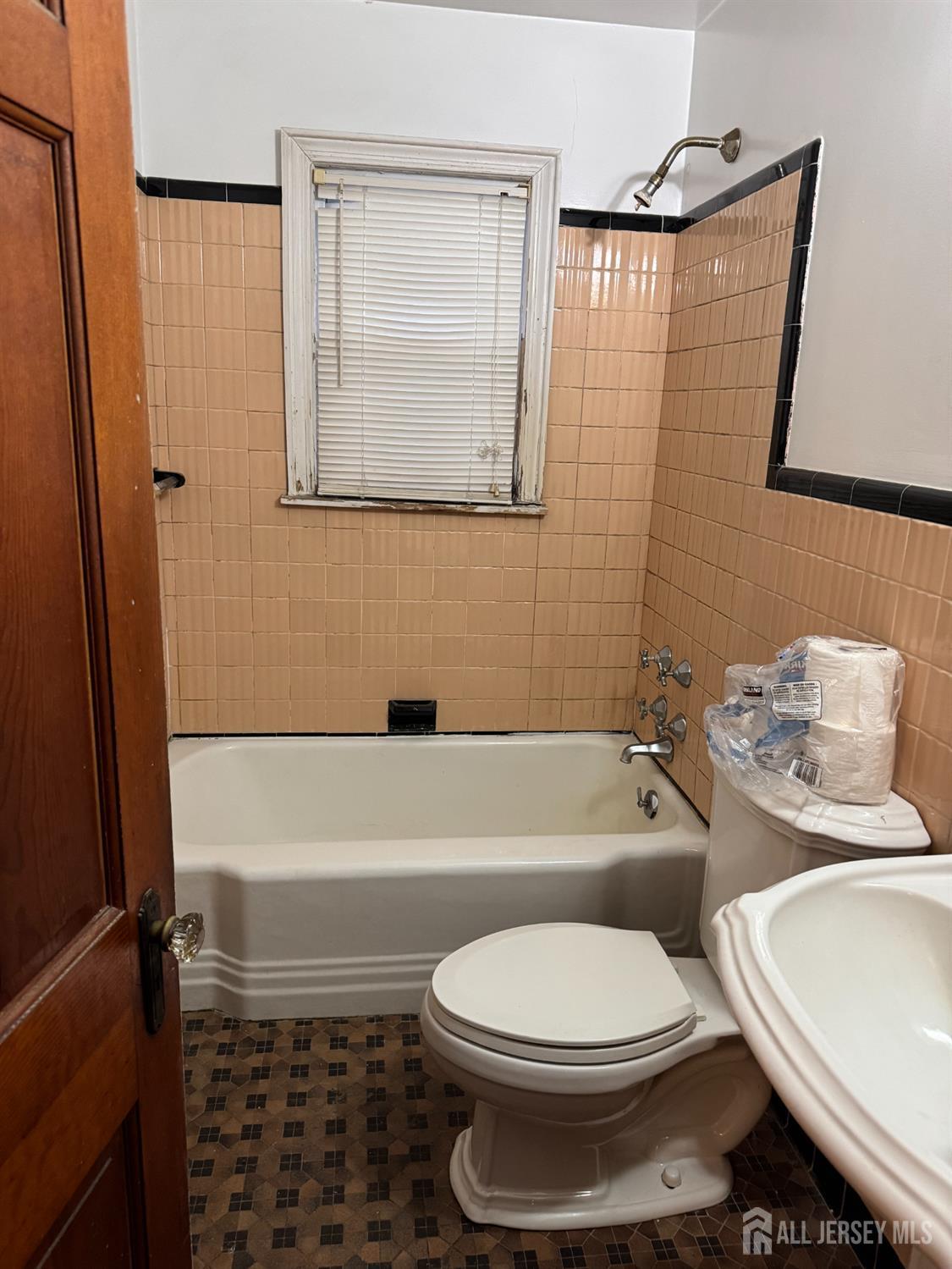 500 2nd Street, Dunellen, NJ, 08812 image 9