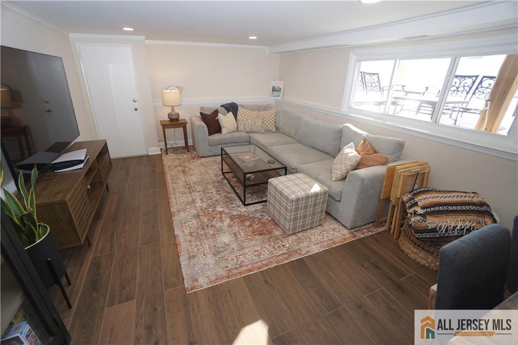 99 Cameo Place, Colonia, NJ, 07067 image 22