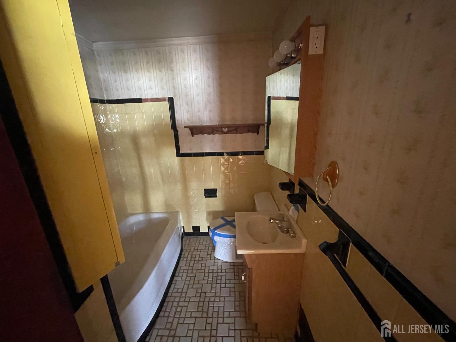 226 Wellington Place, Edison, NJ, 08817 image 16