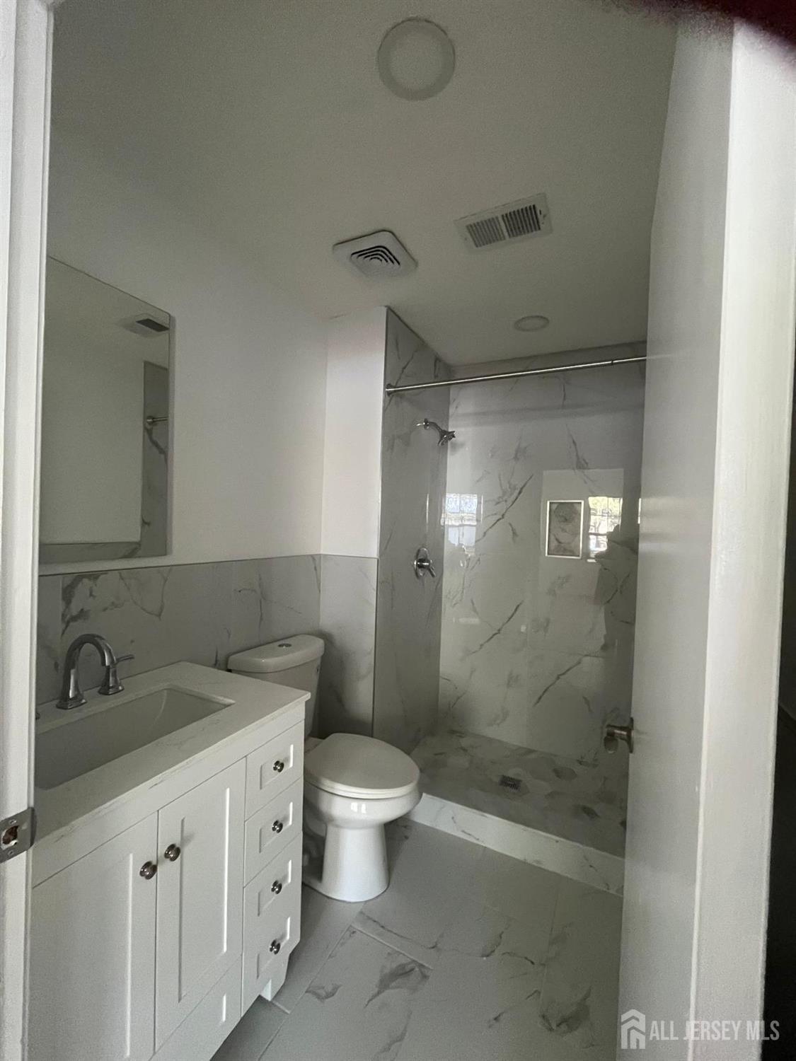 223 Wycoff Way West Way, East Brunswick, NJ, 08816 image 9