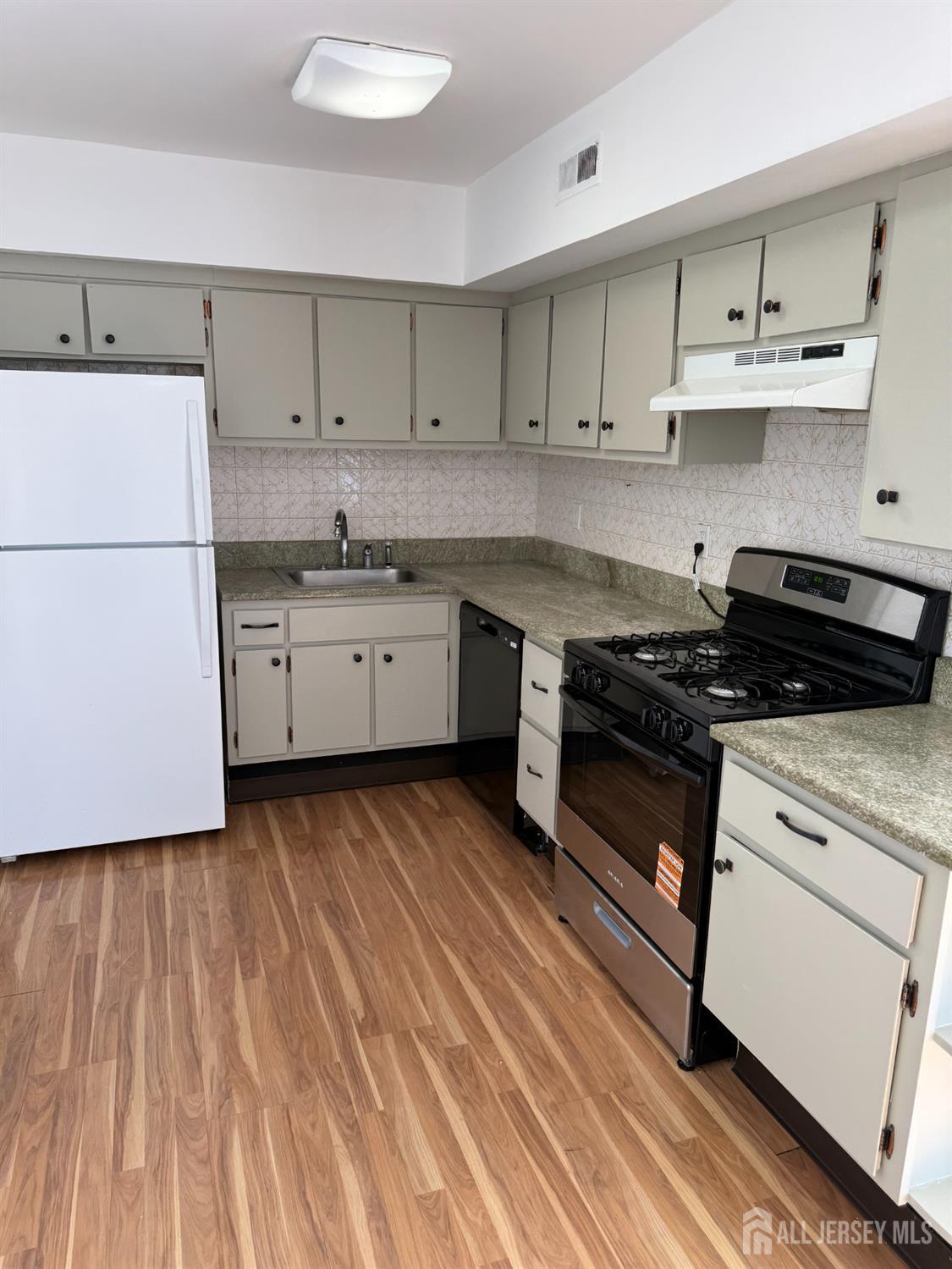 8 Minnesota Drive B, Old Bridge, NJ, 07747 image 7