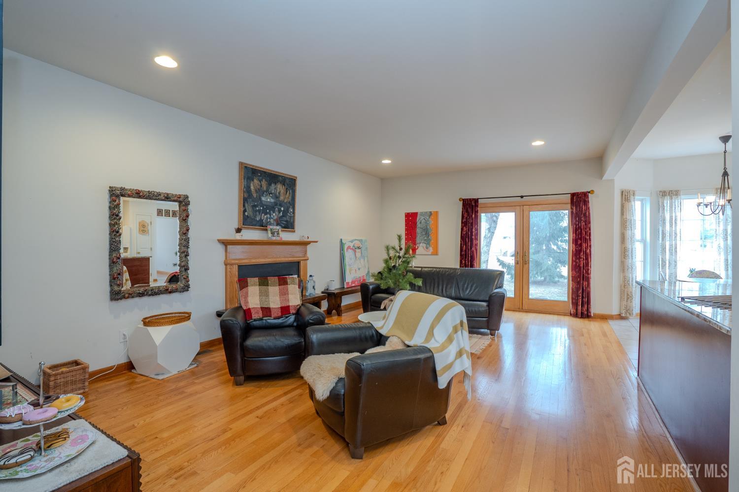 6 Barlow Court, Plainsboro, NJ, 08536 image 9