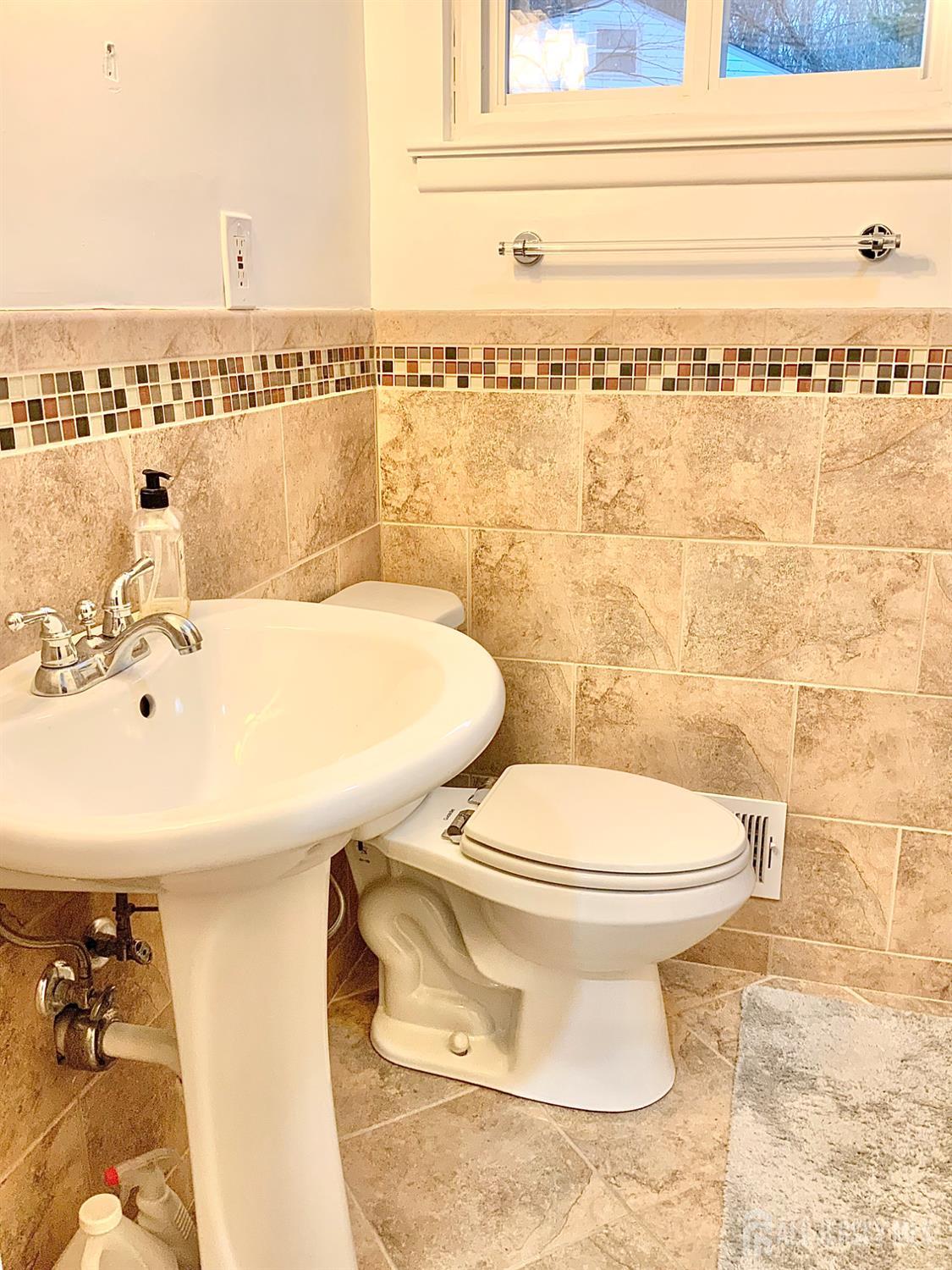 95 Athens Avenue, Old Bridge, NJ, 08879 image 17