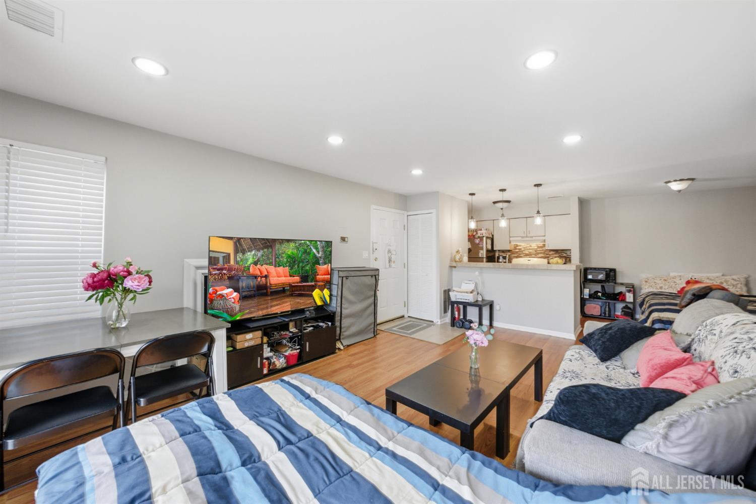 208 Blew Court, East Brunswick, NJ, 08816 image 11