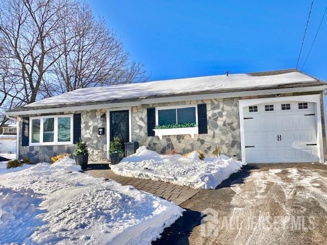 8 Willow Court Image 1