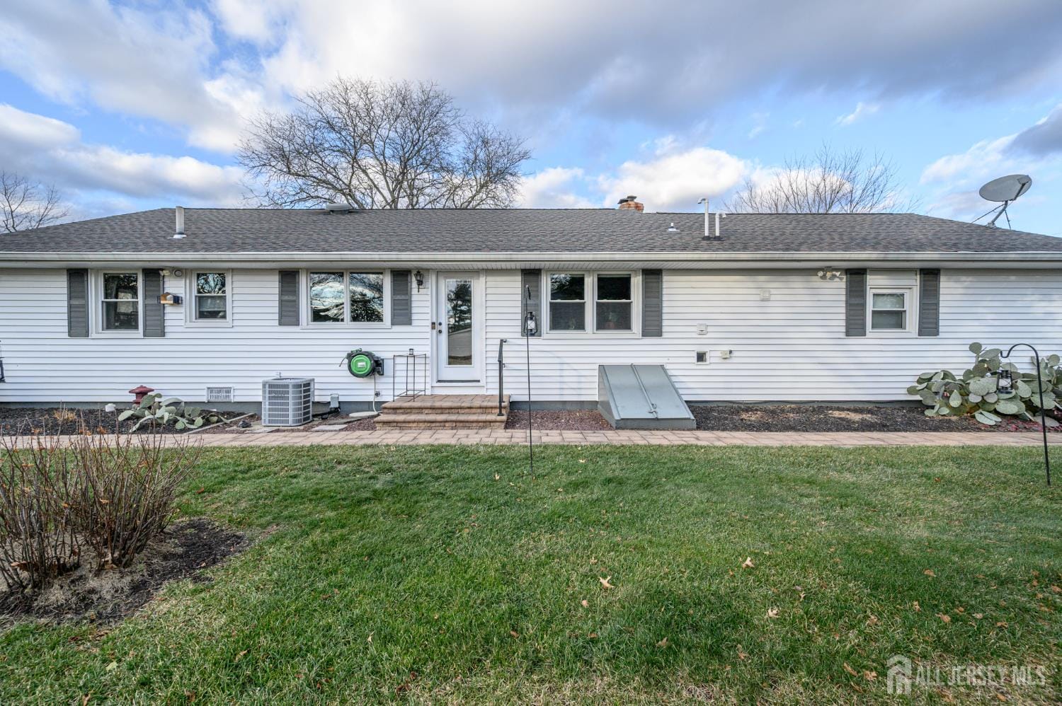 12 Davison Road, East Windsor, NJ, 08520 image 33