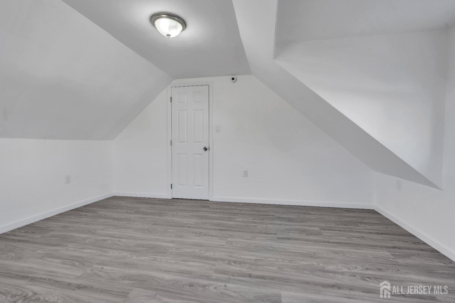 18 John Street Image 4