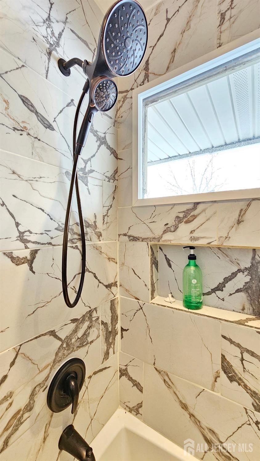 10 Darrow Court Image 4