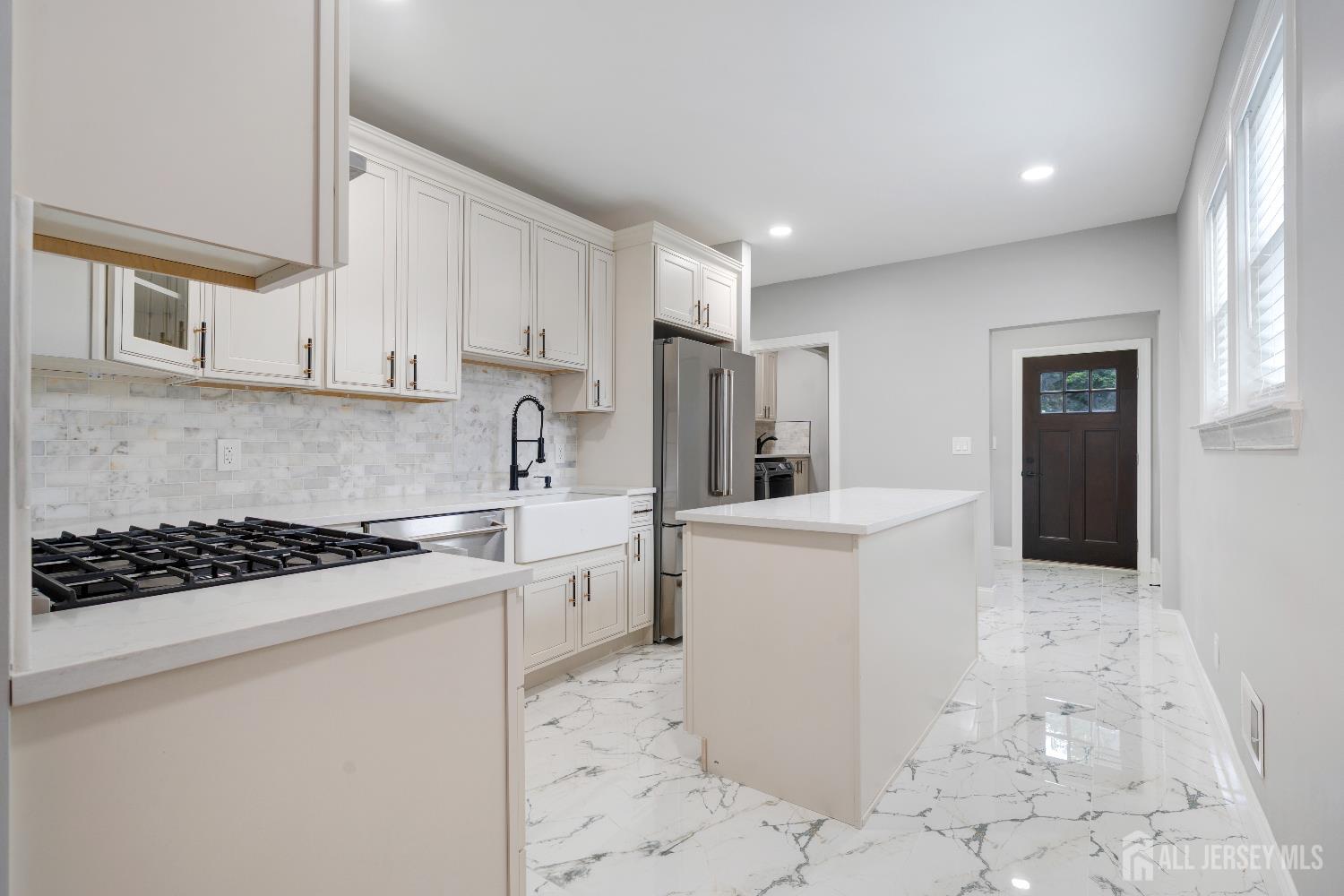 423 New Market Road, Piscataway, NJ, 08854 image 19