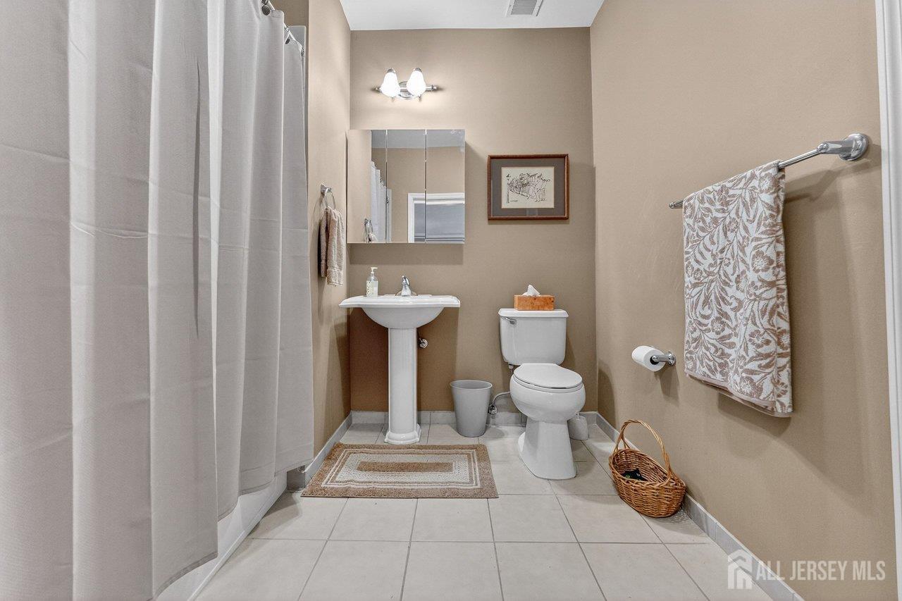 417 Regency Place, Woodbridge Proper, NJ, 07095 image 14