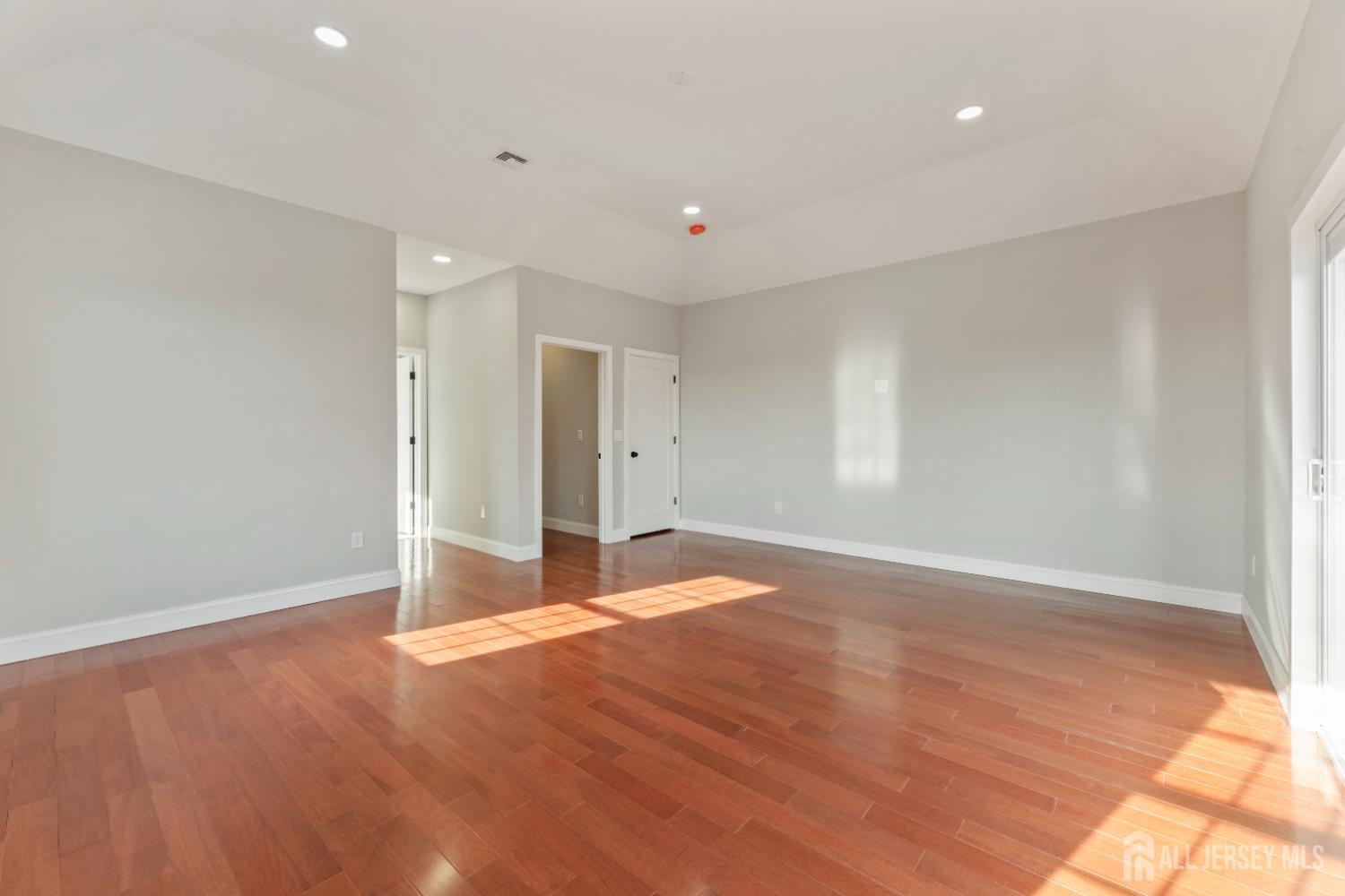 1855 Woodland Avenue, Edison, NJ, 08820 image 34