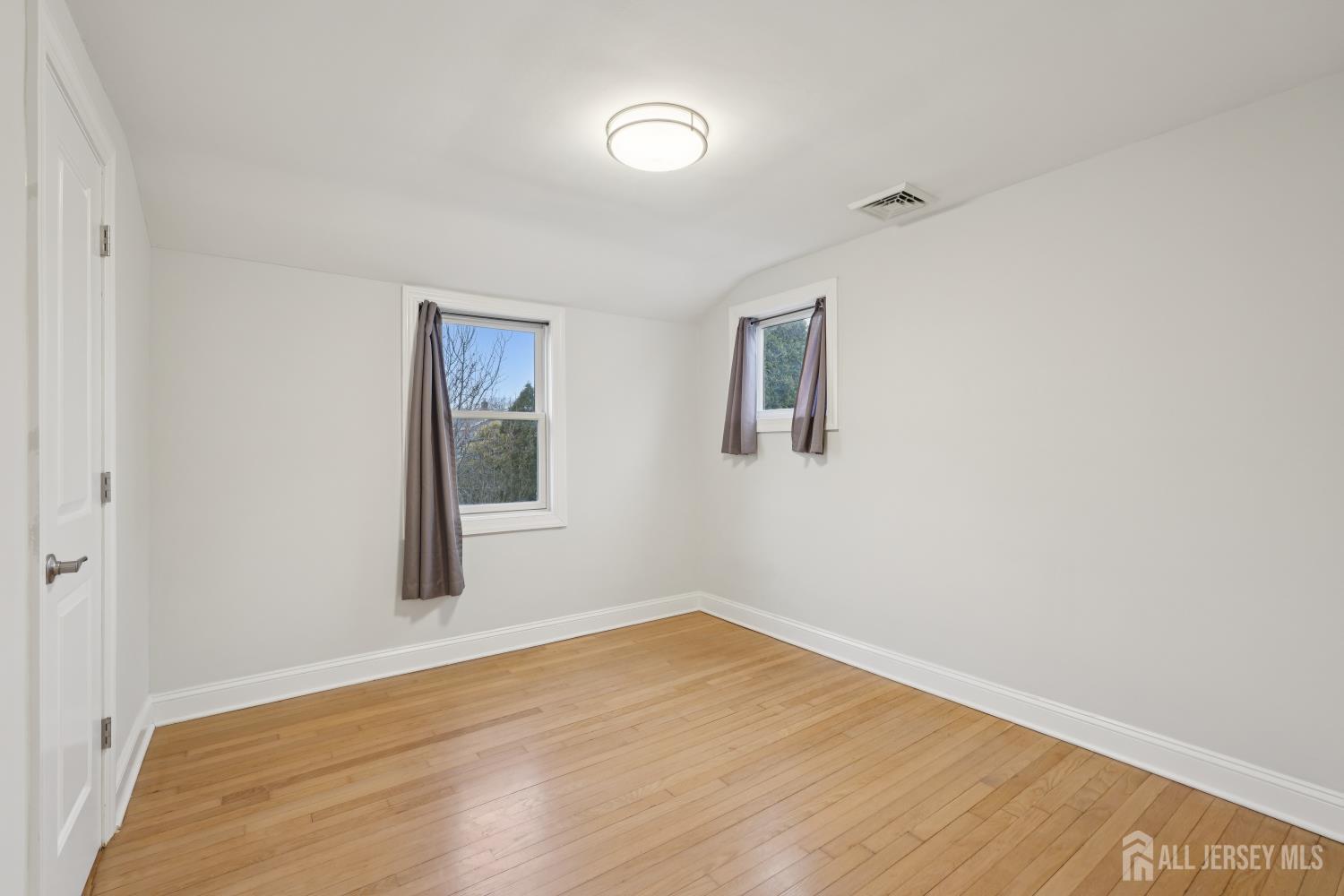 190 Conlogue Avenue, South Amboy, NJ, 08879 image 22