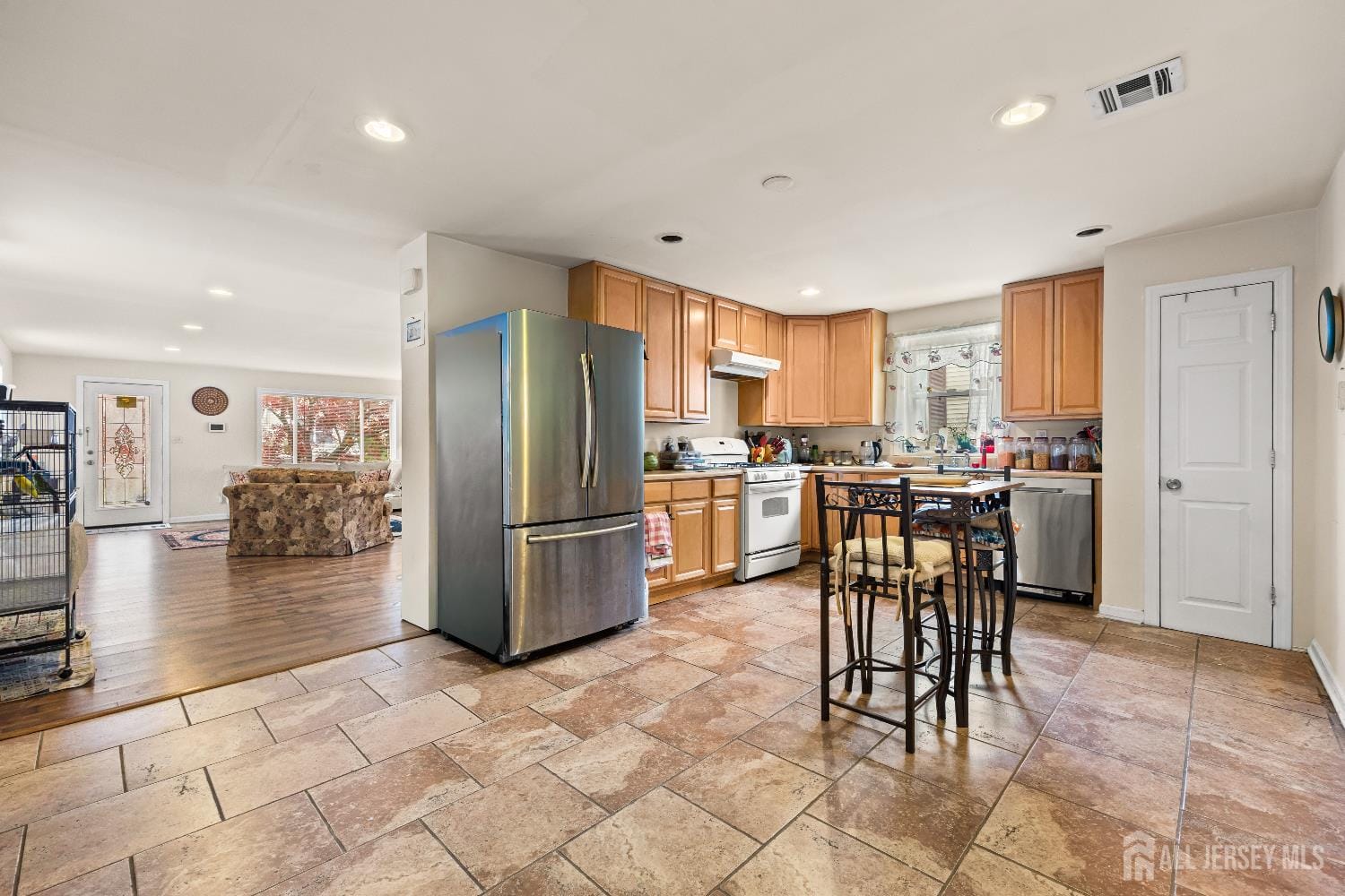 74 Wildwood Avenue, Edison, NJ, 08837 image 7