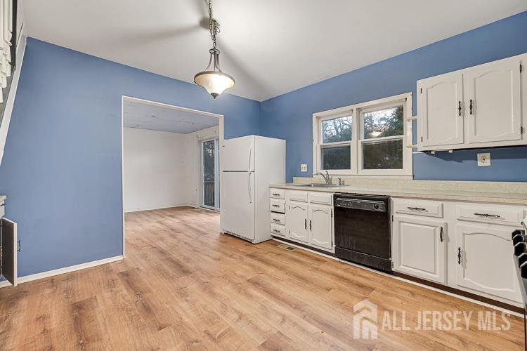 746 Spruce Road, North Brunswick, NJ, 0802 image 7