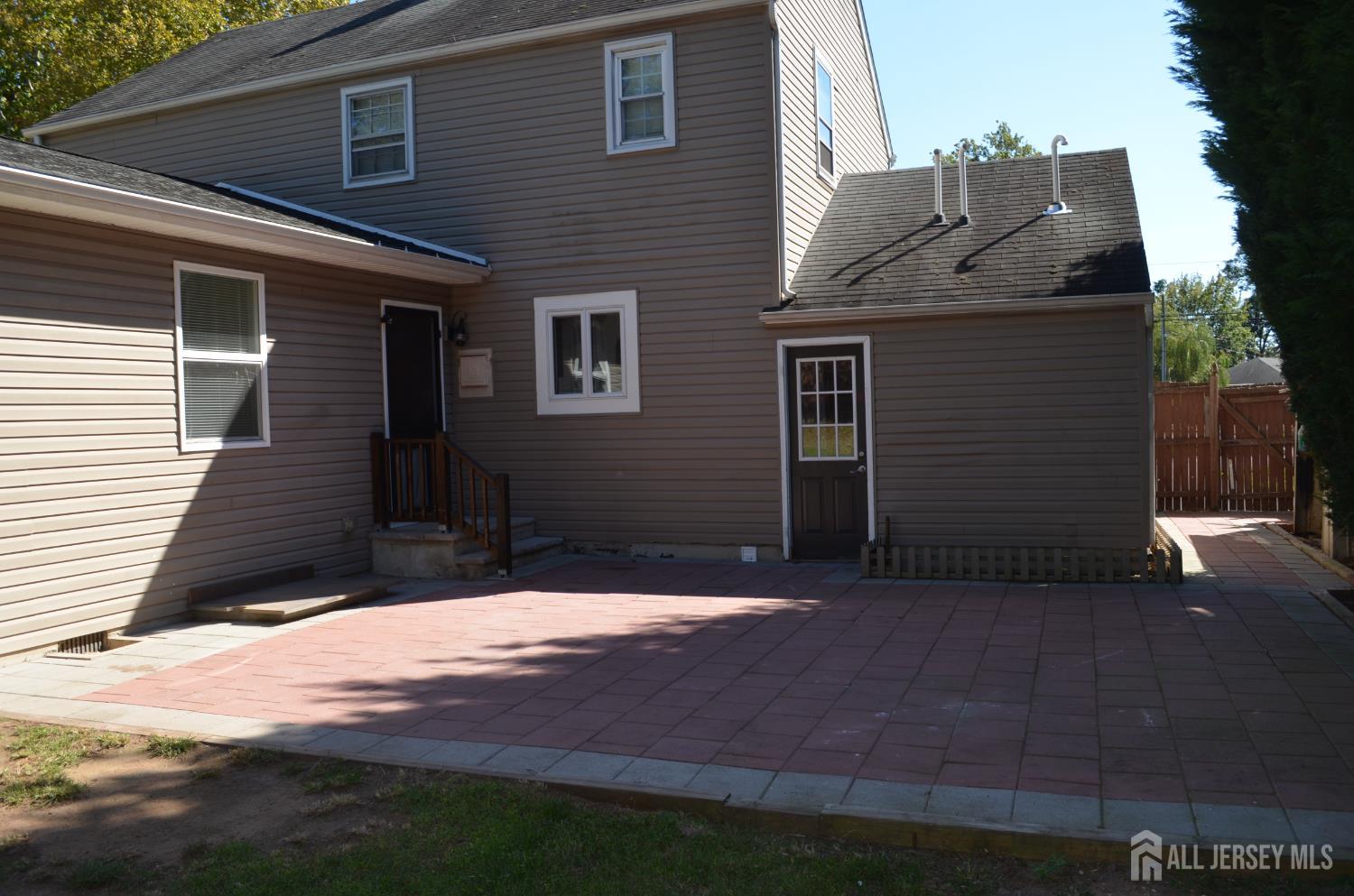 550 4th Street Image 5