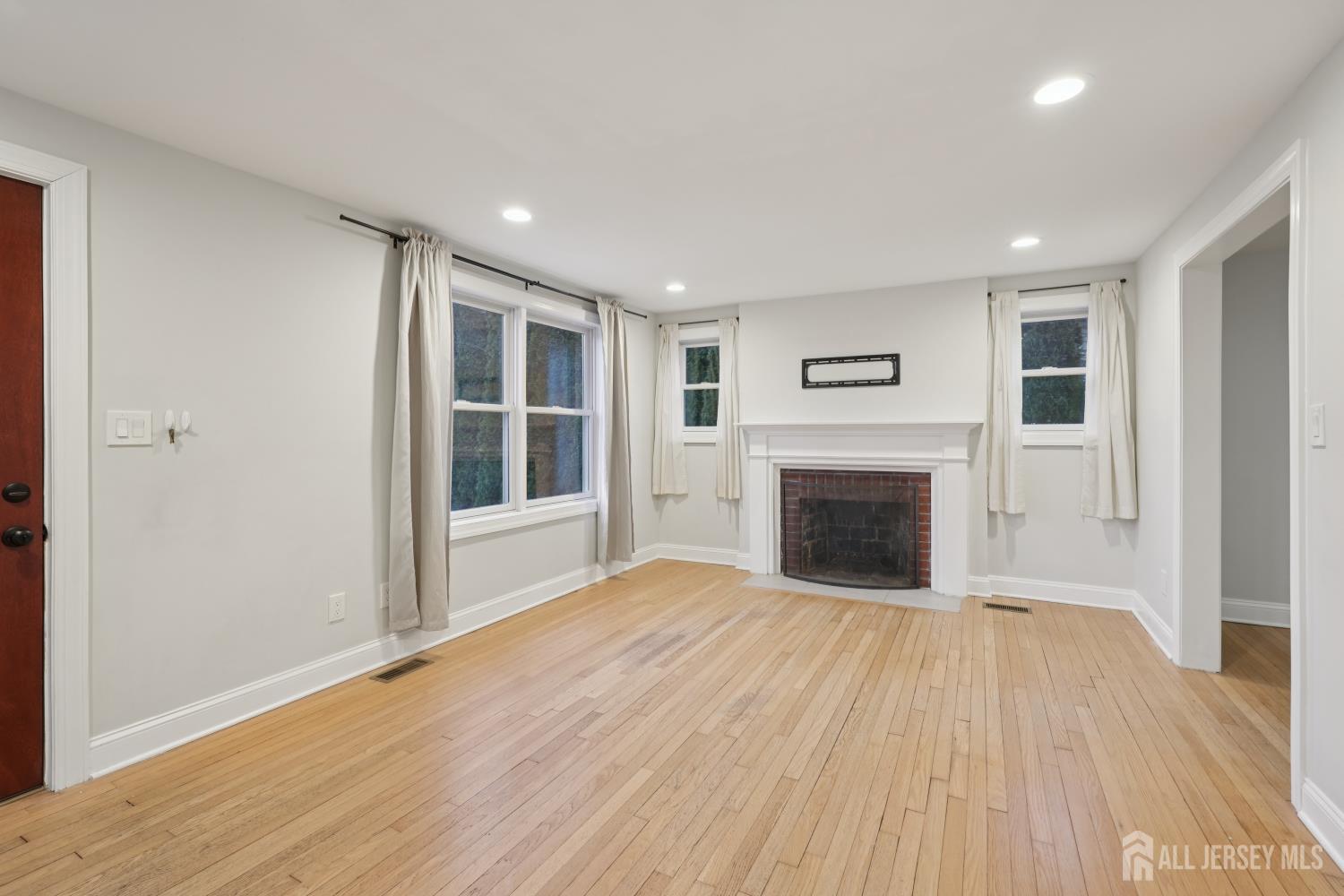 190 Conlogue Avenue, South Amboy, NJ, 08879 image 9