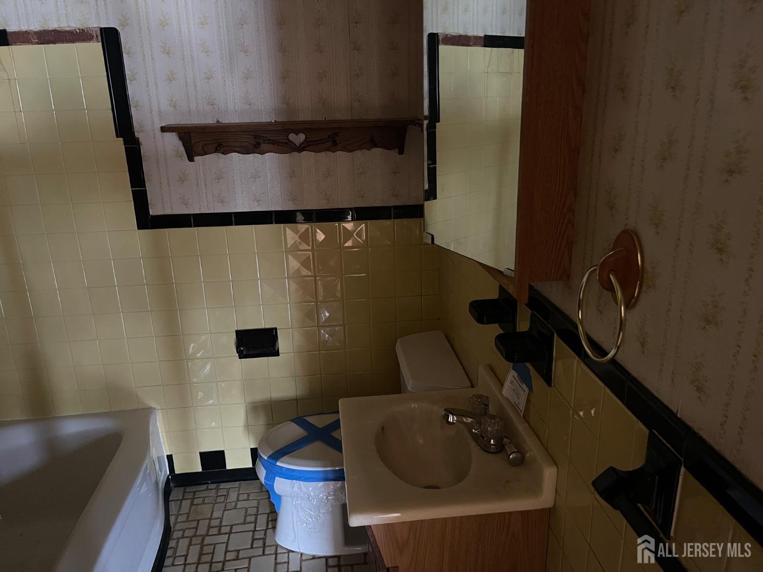 226 Wellington Place, Edison, NJ, 08817 image 18