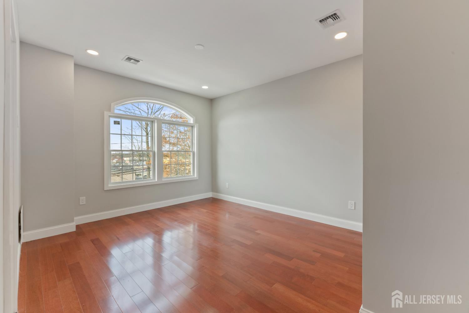 1855 Woodland Avenue, Edison, NJ, 08820 image 27